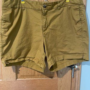 Size 16 Tan Old Navy Every Day Shorts